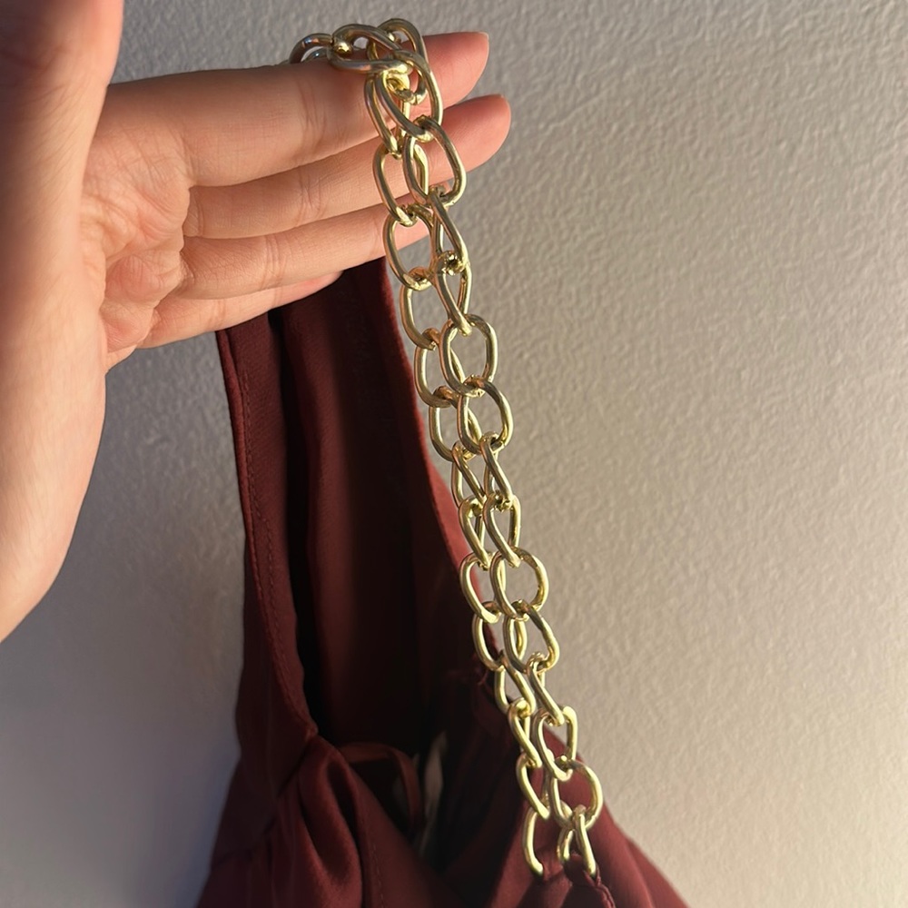 *🛒 FREE WITH PURCHASE* Zara Burgundy Chain Strap Top - Picture 10 of 17